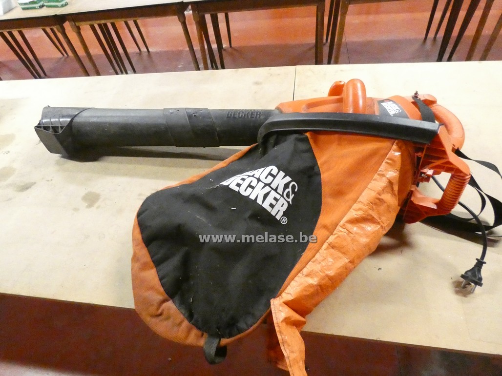 Bladblazer/zuiger "Black & Decker"