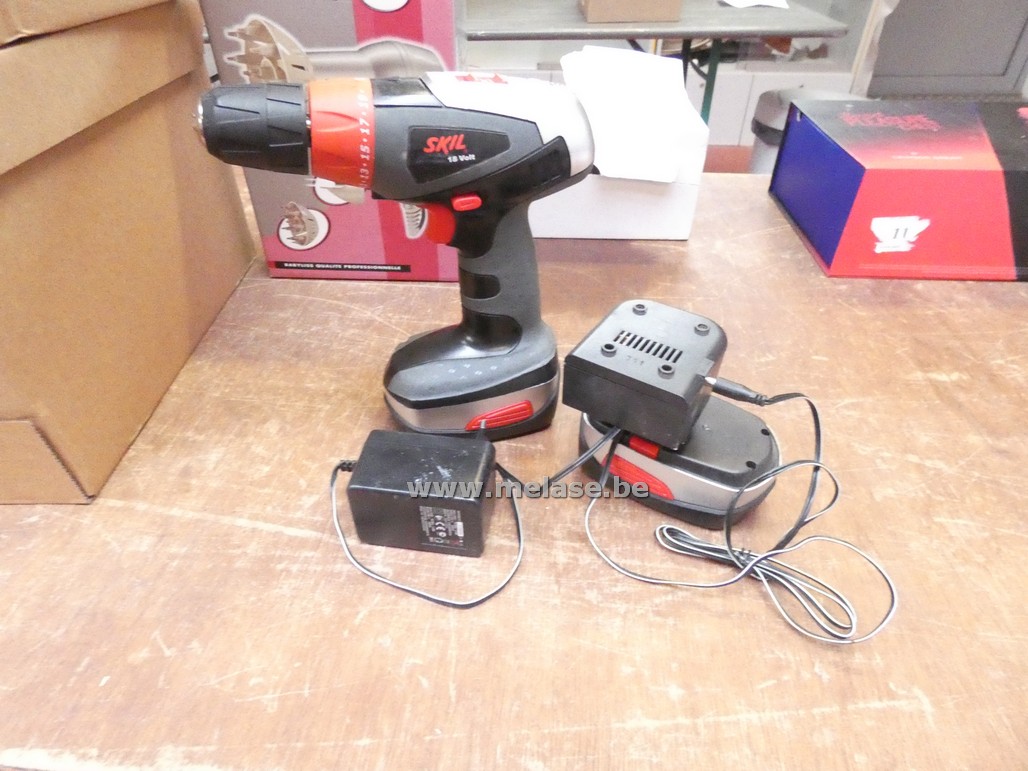 Schroefmachine "Skil"