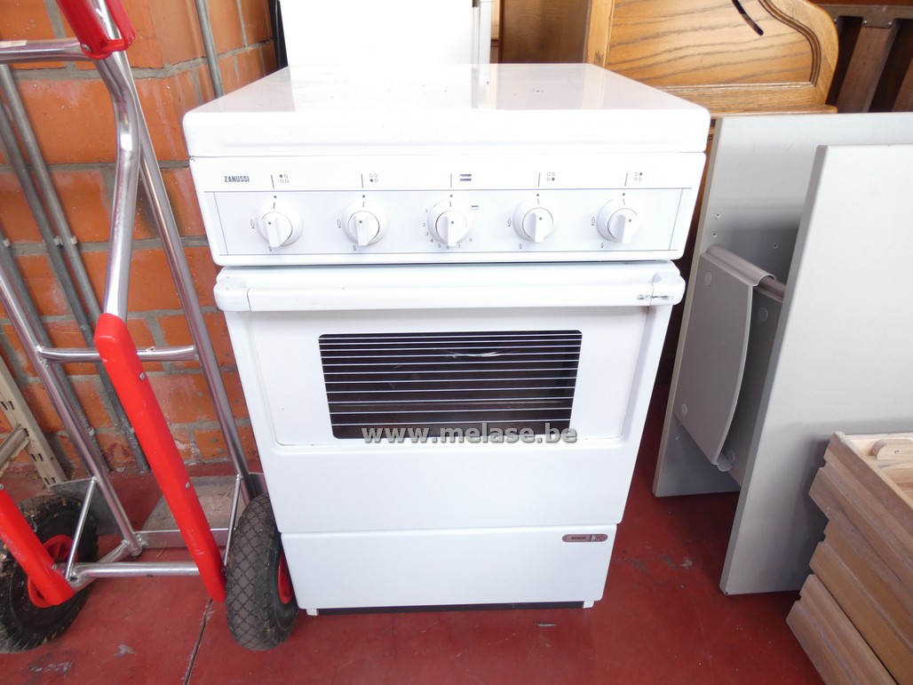 Gasfornuis met oven "Zanussi"