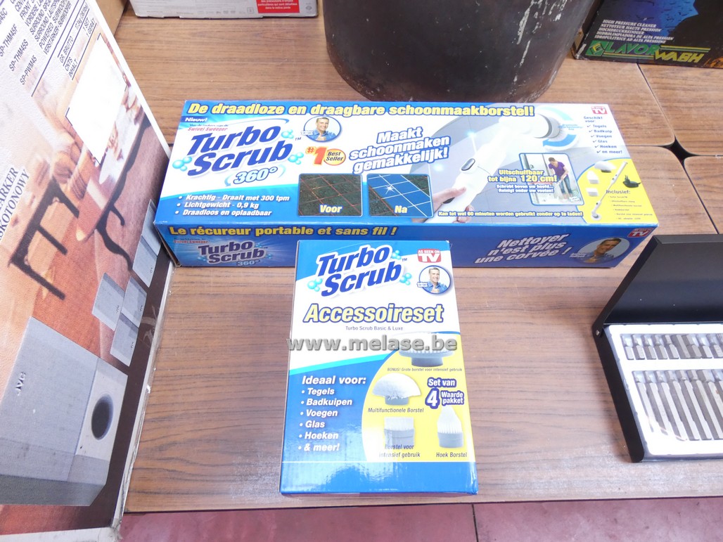 Draadloze schoonmaakborstel "Turbo scrub 360°"