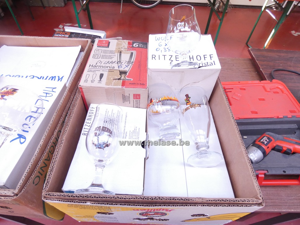 Glazen "varia"