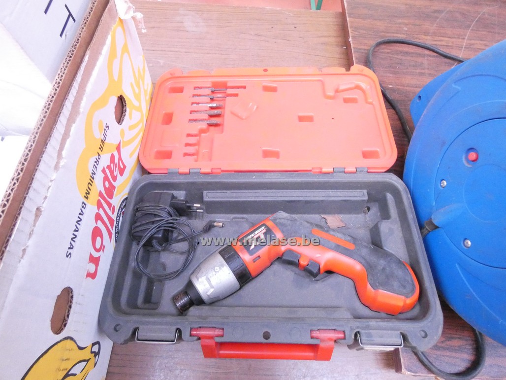 Boor/schroefmachine "Black & Decker"