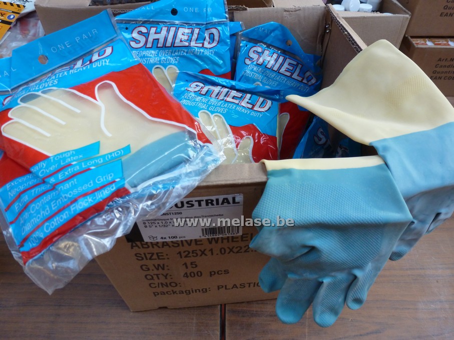 Plastieken handschoenen