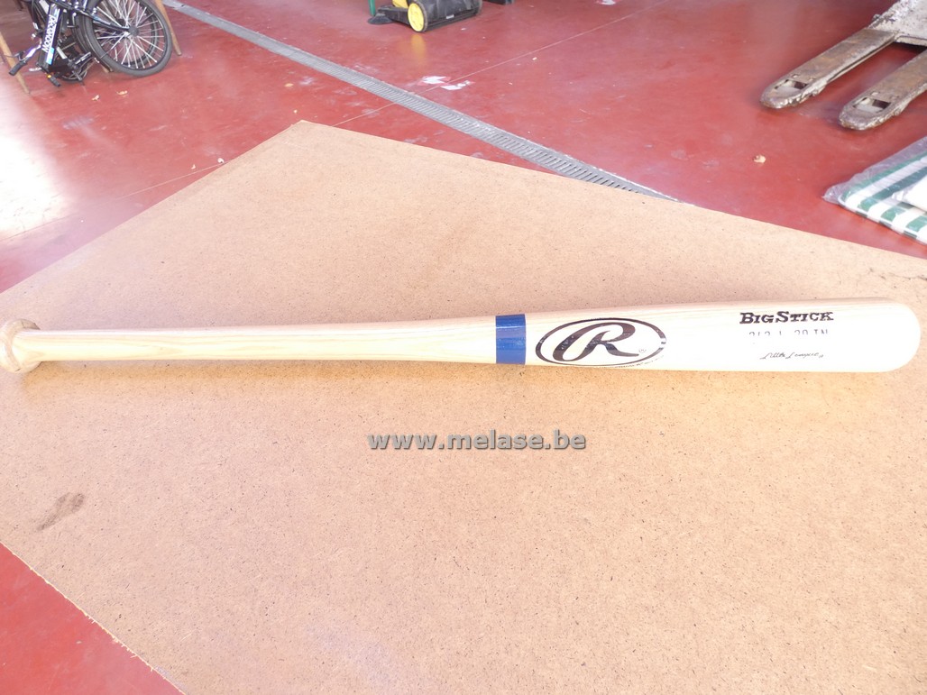 Baseball bat