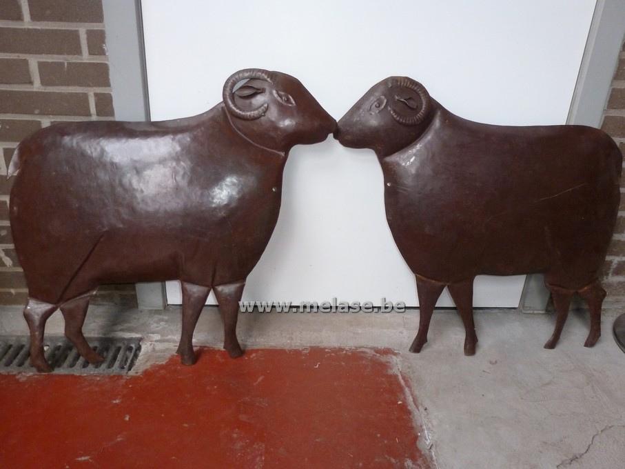 Wandecoratie "metalen schaap"
