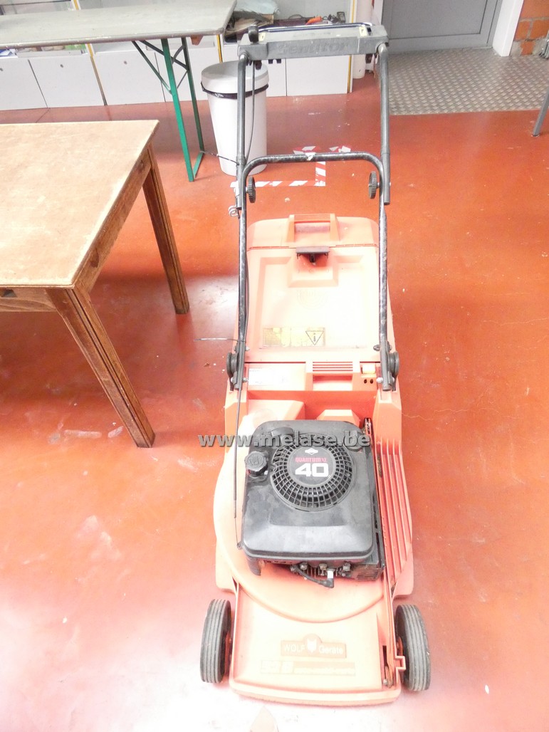 Grasmaaier "Wolf Geräte"