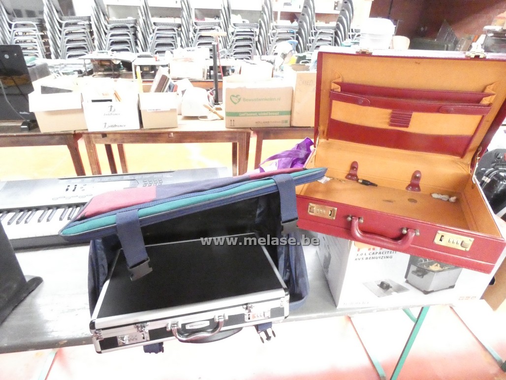 Koffertjes + reiskoffer