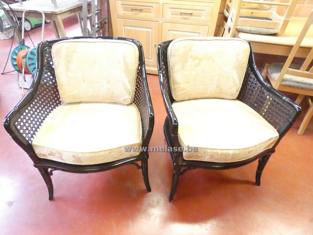 Stoelen "zwart hout"