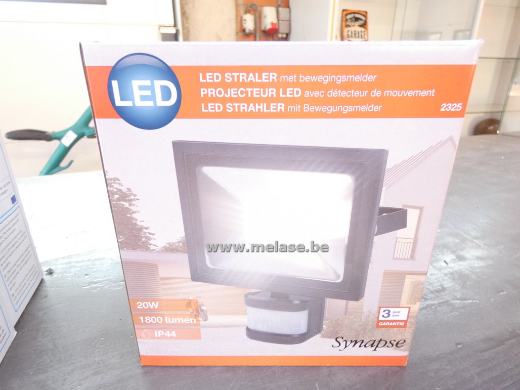 Ledstraler met bewegingsmelder