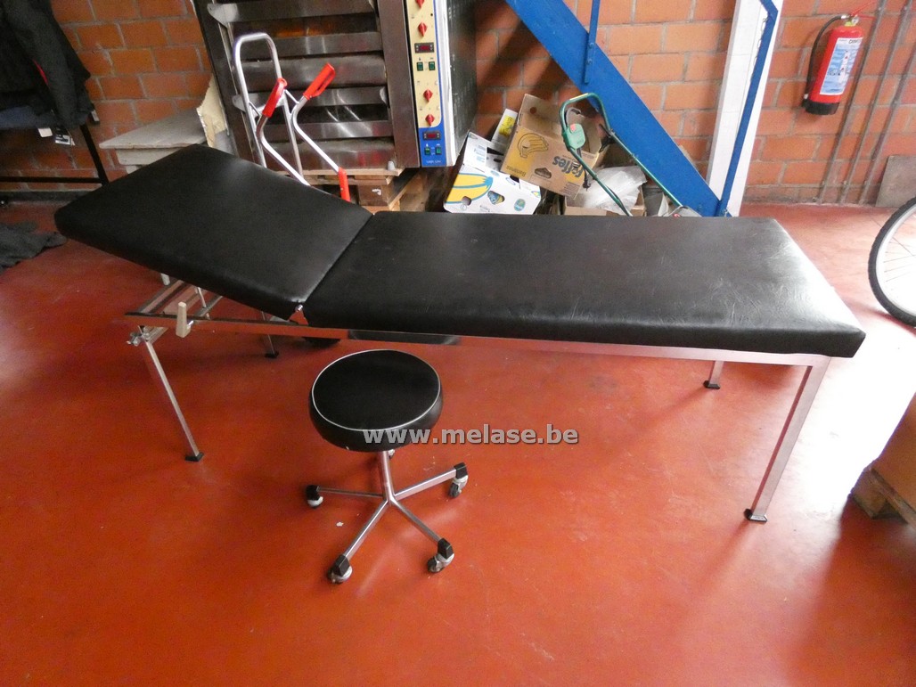 Massagetafel + krukje