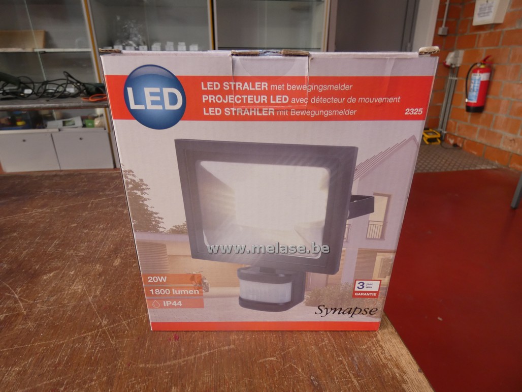 Ledstraler met bewegingsmelder