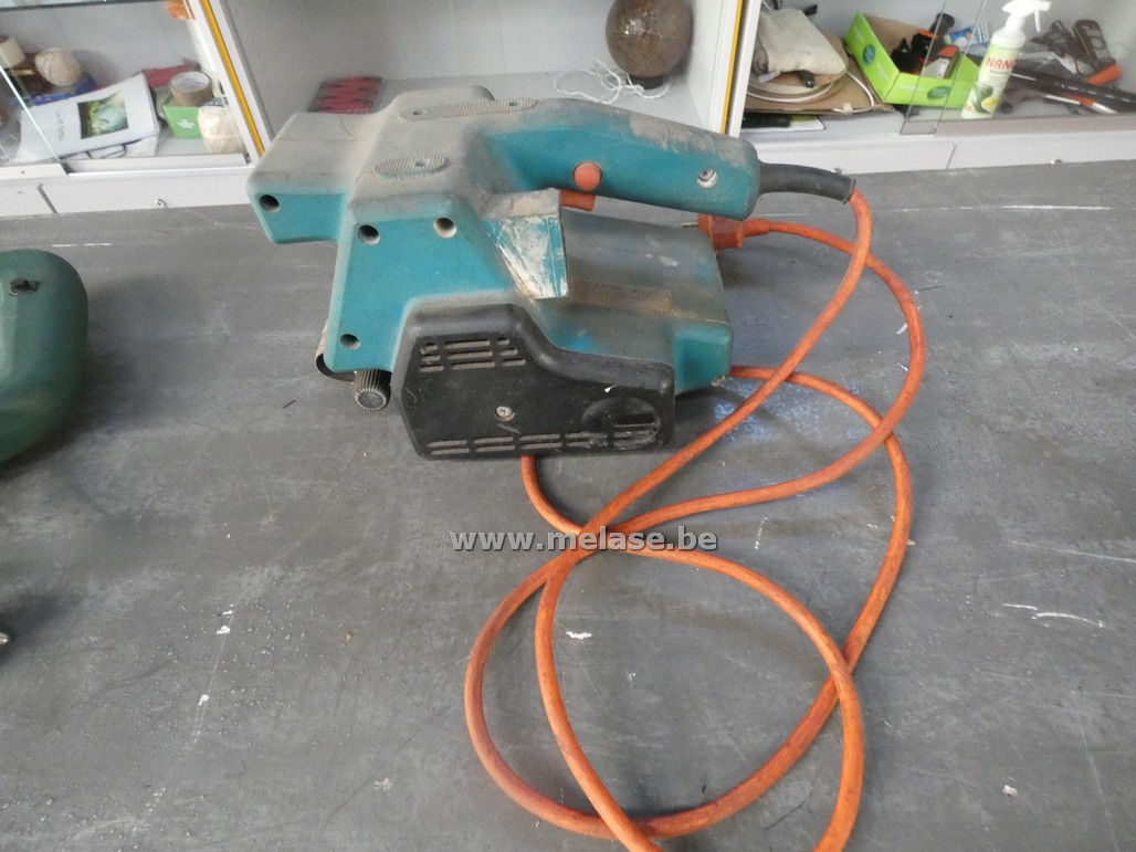 Bandschuurmachine "Black & Decker"
