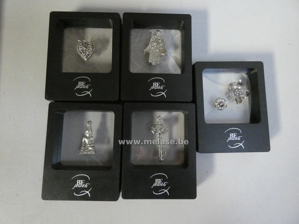 Juweeltjes "BE Jewels"