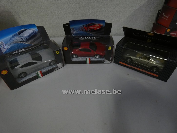 Miniatuurauto's "Ferrari"