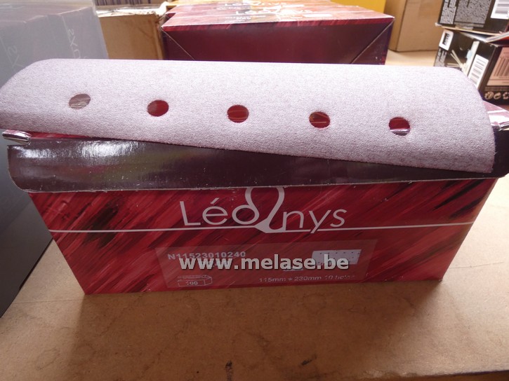 Schuurbladen "Léonys - P240"