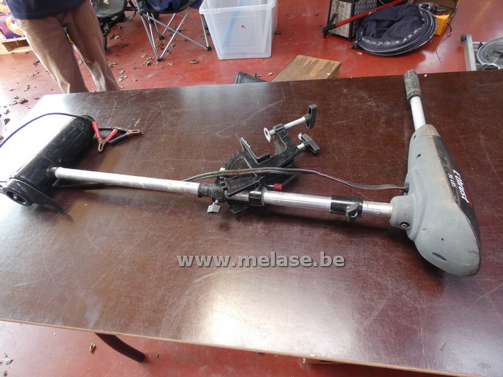 Buitenboordmotor "E-Thrust"