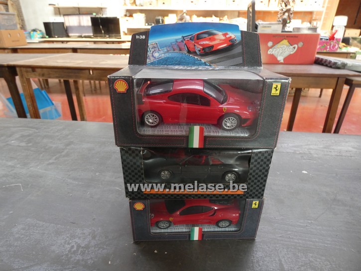 Miniatuurauto "Ferrari"