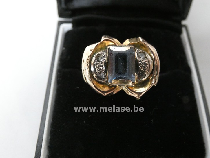 Ring "goudkleurig"