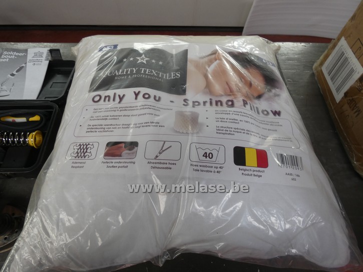 Hoofdkussen "Quality textiles"