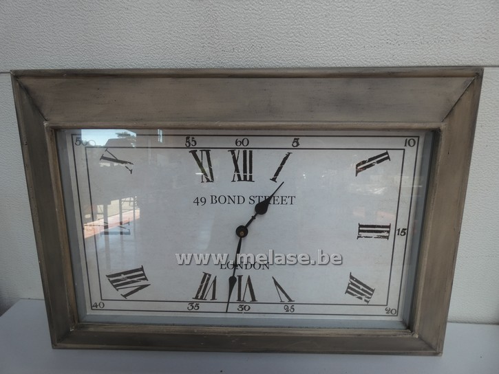 Wandklok "49 Bond Street"