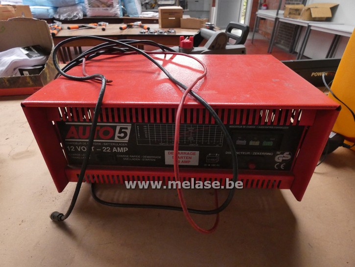 Batterijlader "Auto 5"