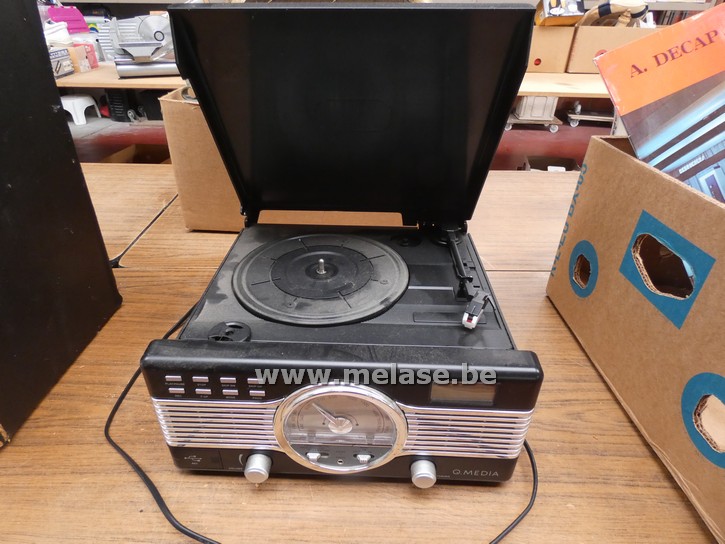 Platenspeler "QMedia"