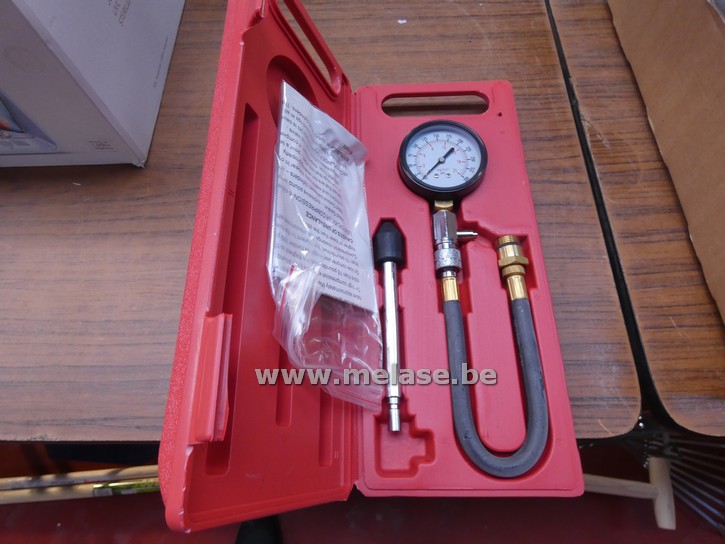 Cylinder-compressiemeter
