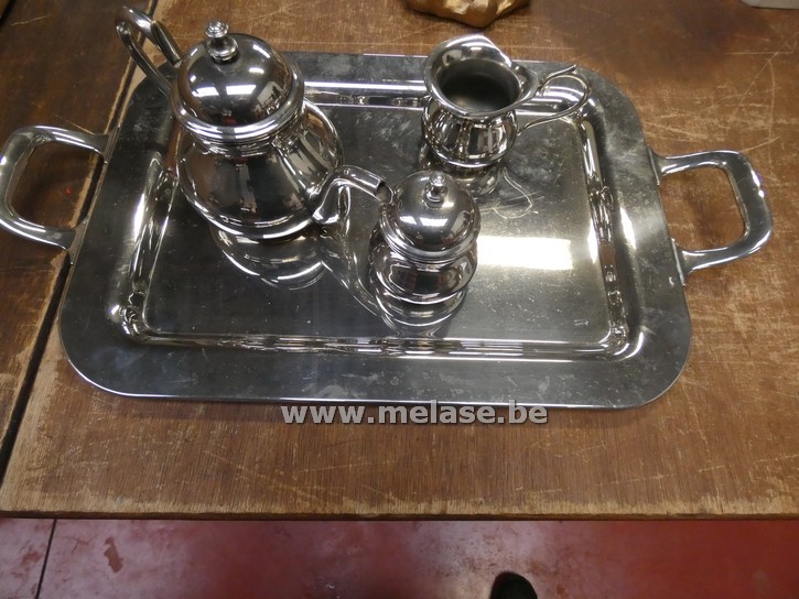 Theeservies "verzilverd"