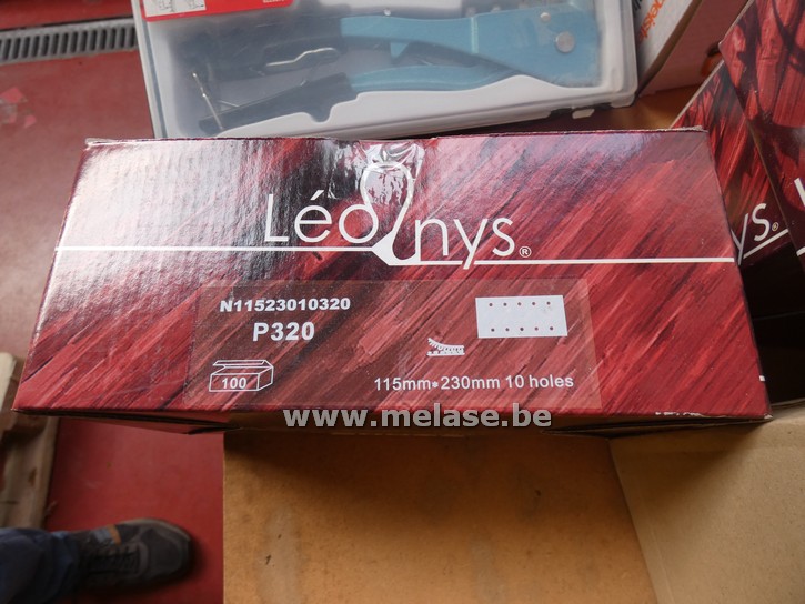 Schuurbladen "P320 - Léonys"