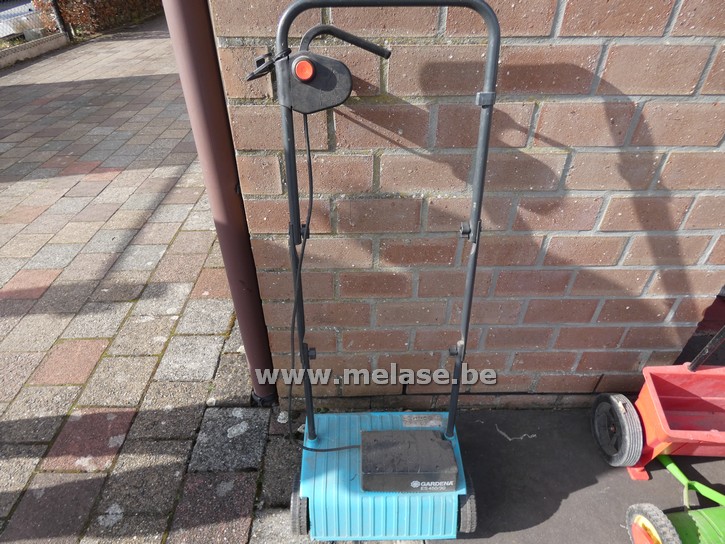 Elec. vertikuteermachine "Gardena"