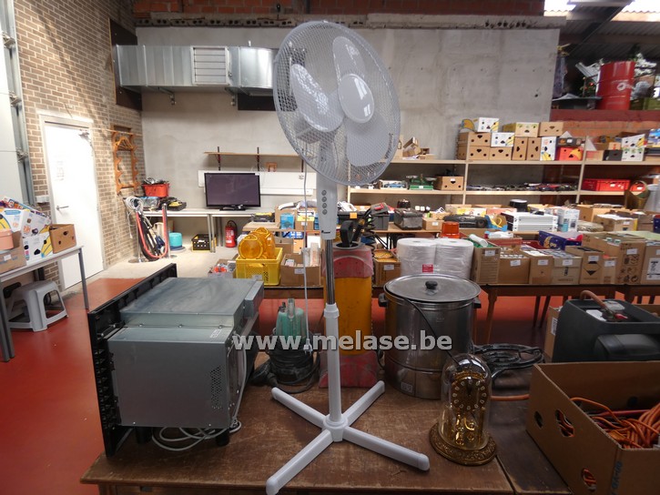 Ventilator op voet 