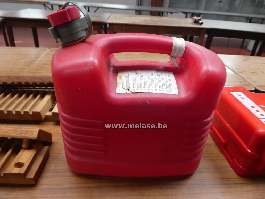 Jerrycan "rood PVC"