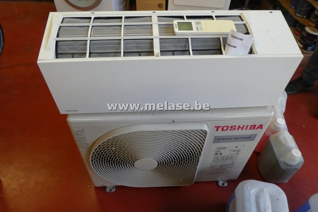 Airco "Toshiba"