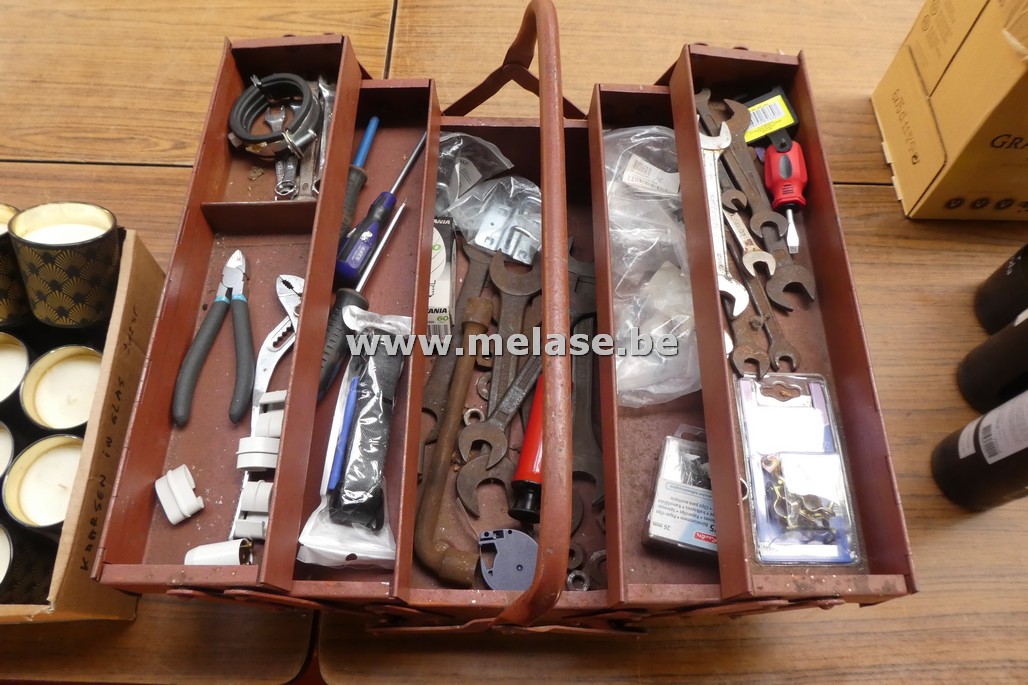 Metalen gereedschapskoffer