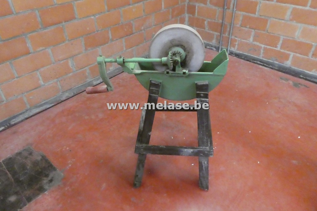 Oudtijdse slijpmolen