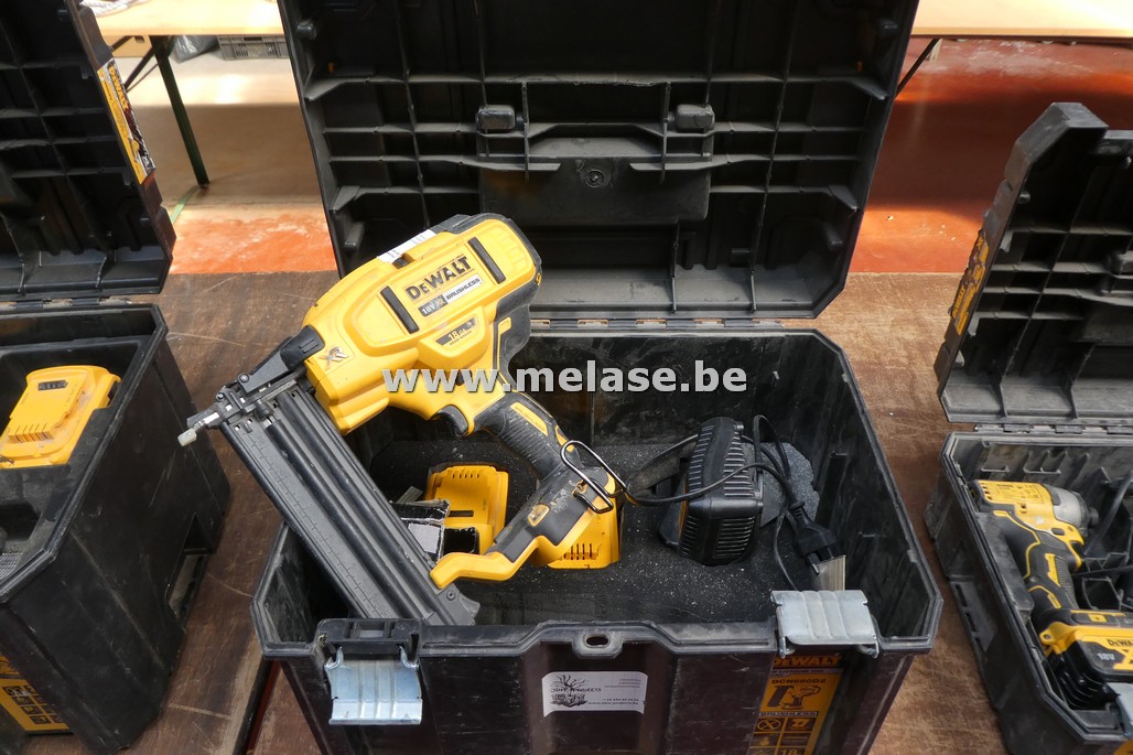 Nagelpistool "DeWalt"
