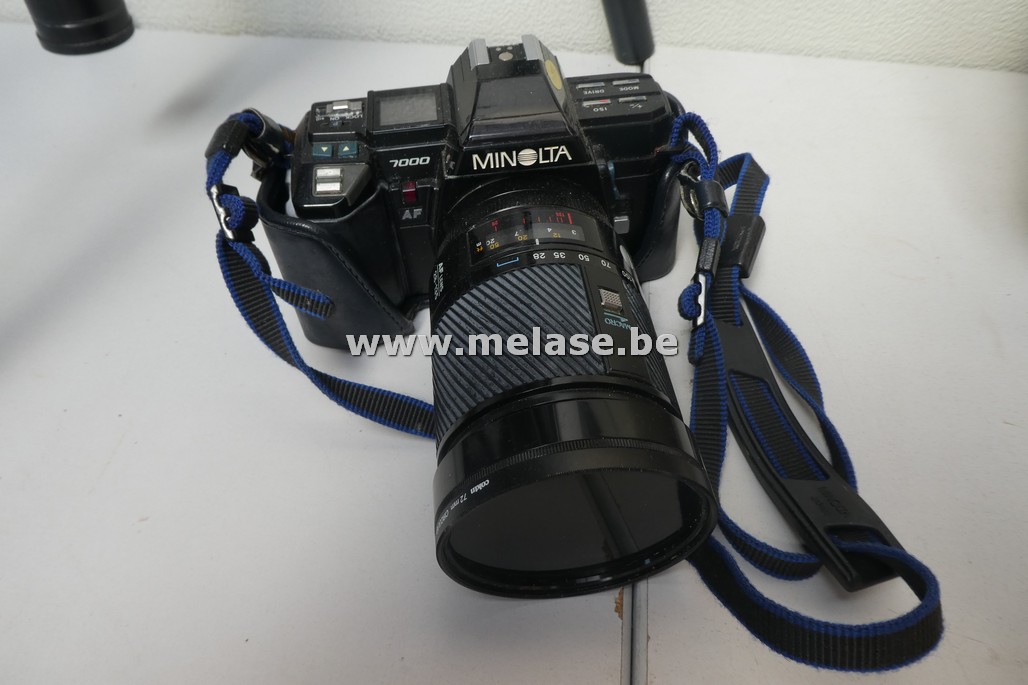 Fotocamera "Minolta 7000"