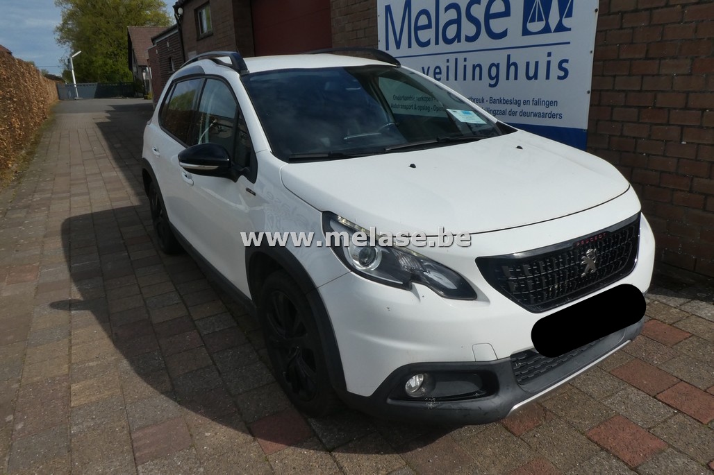 Peugeot 2008 1.2 i