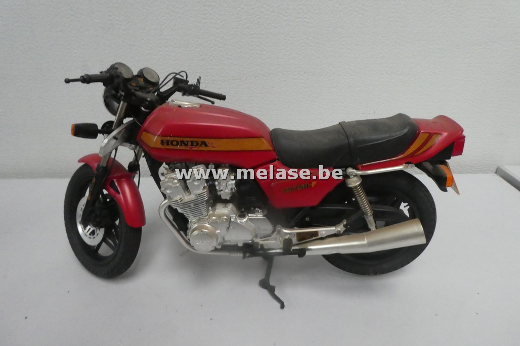 Miniatuurmotor "Honda CB750"
