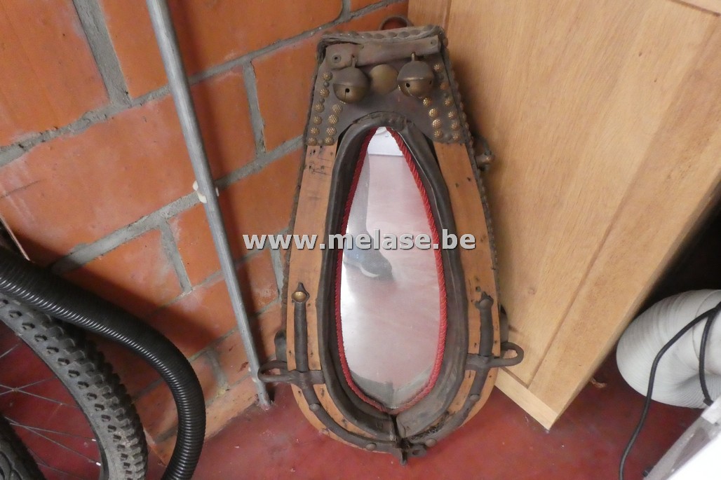 Wanddecoratie "antieke paardentoom"
