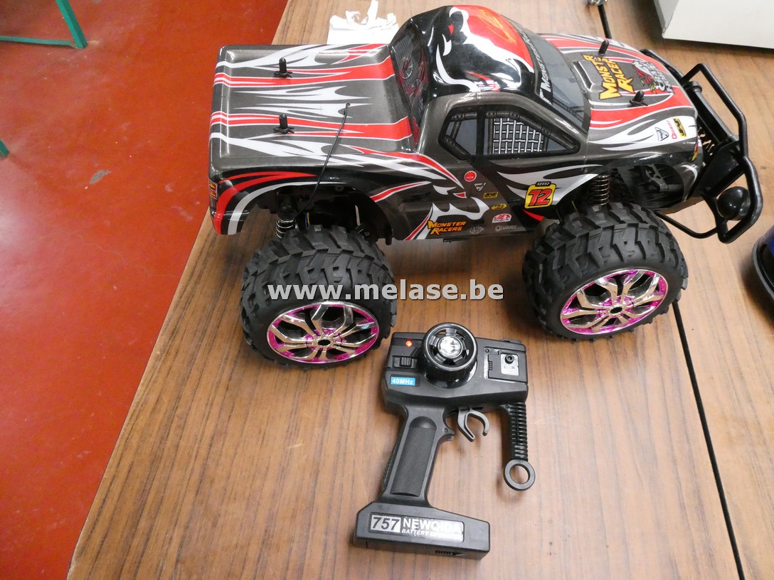 Auto op afstandsbediening "Monster Racer"