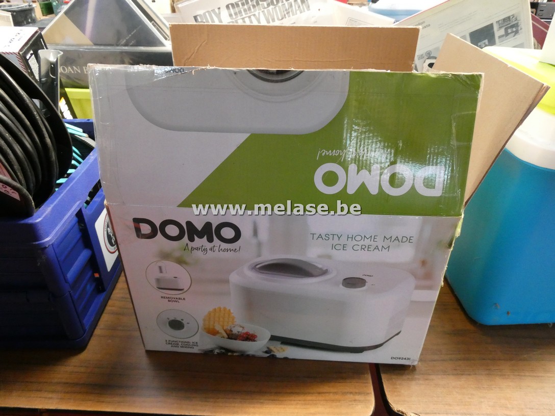 Ice-creammaker "Domo"