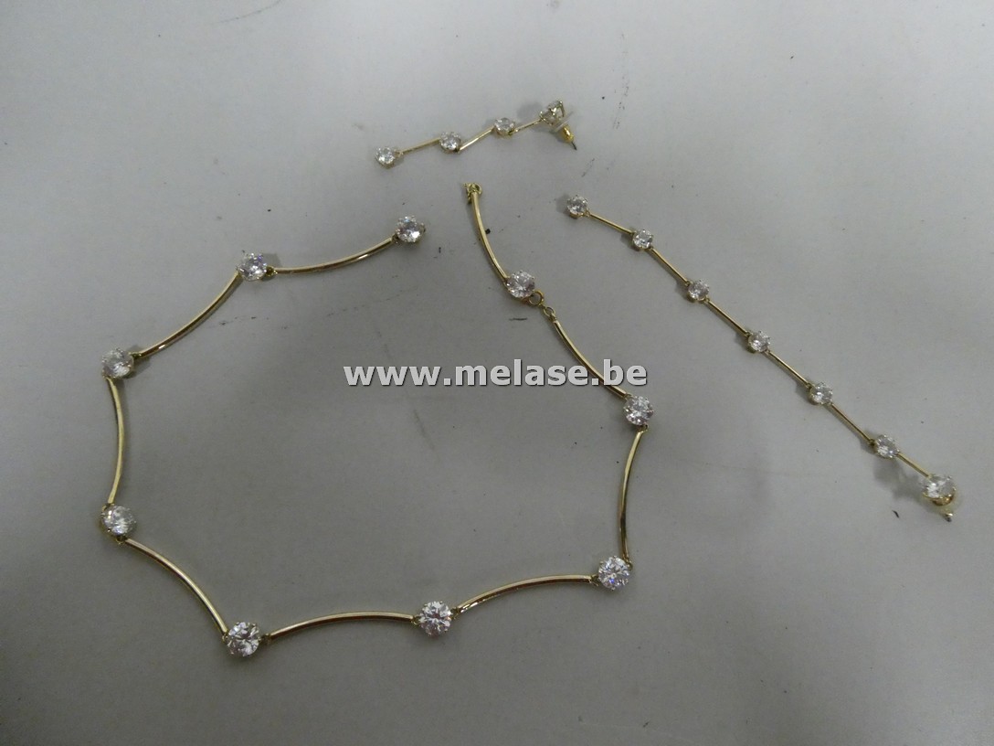 Juwelen "goud met steentjes"