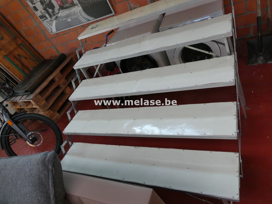 Presentatierek "opvouwbaar"