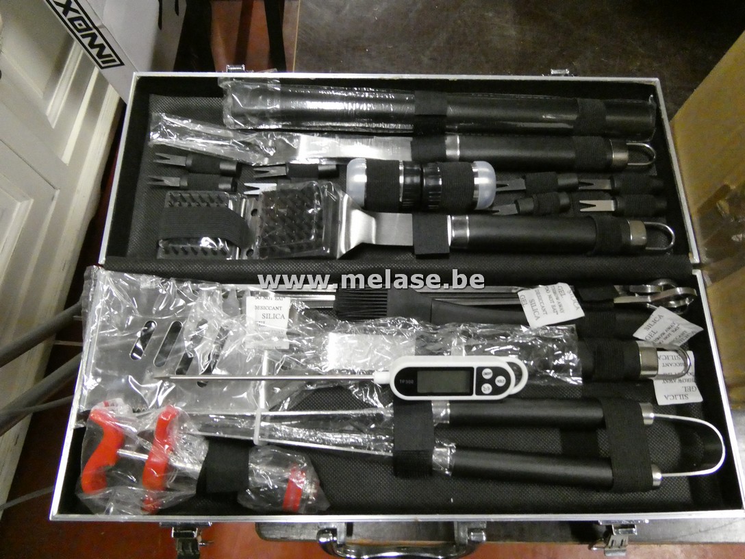 BBQtoebehoren set in koffer