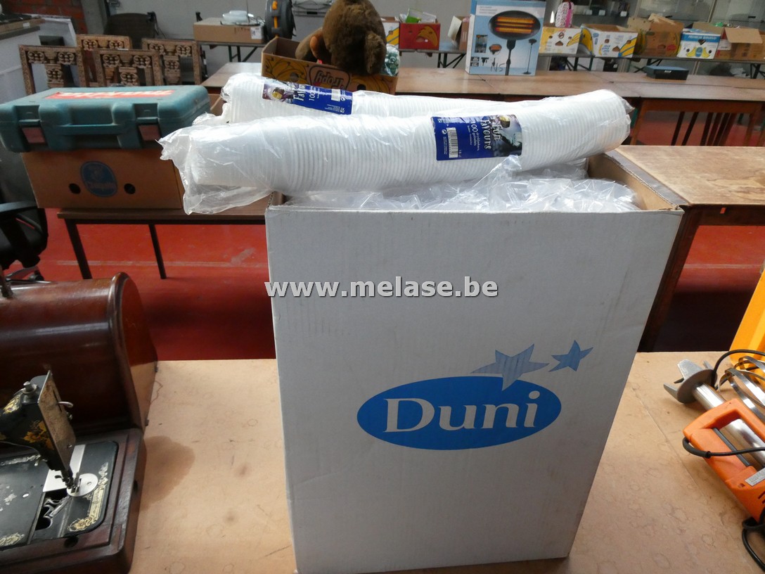 Plastieken bekers "Duni"