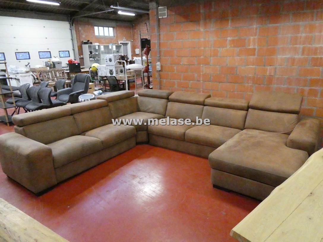 Bruin alcantara hoeksalon