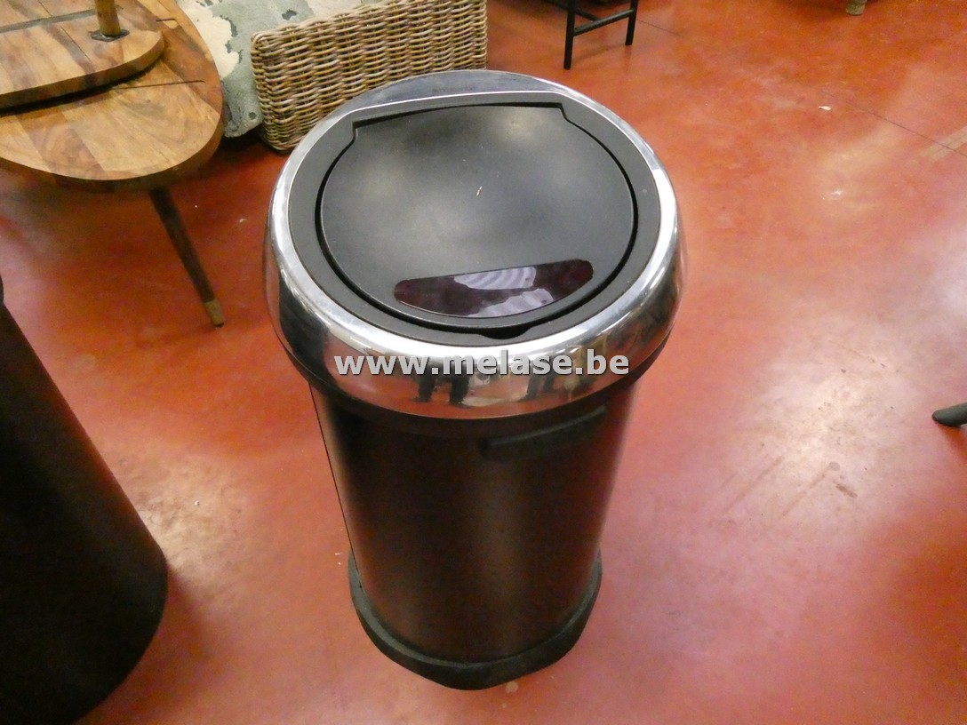 Vuilnisbak "Brabantia"