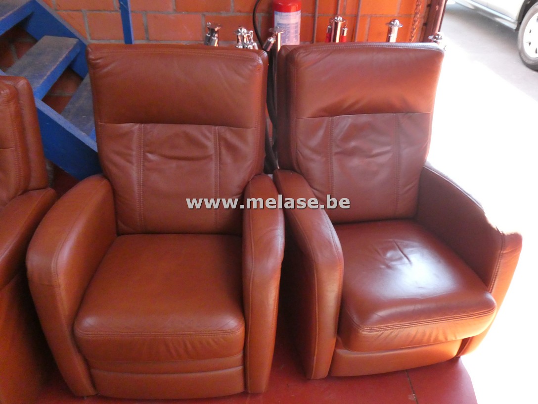 Bruine lederen fauteuils