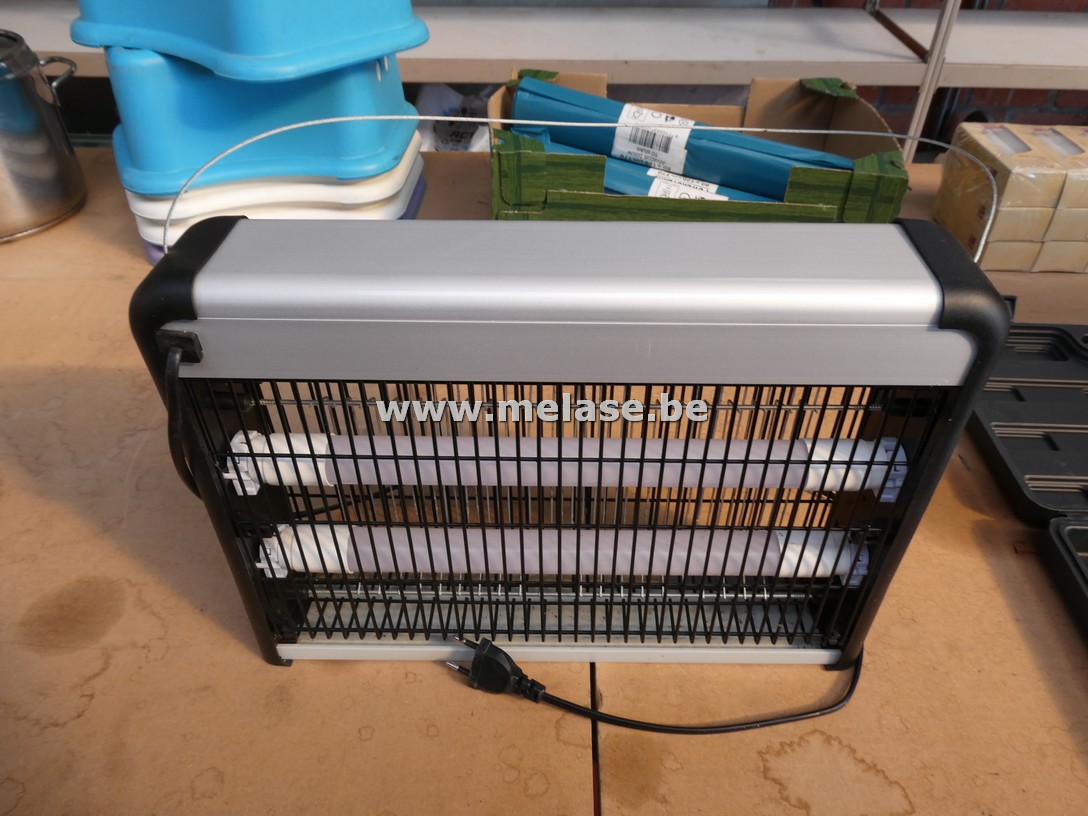 Elektrische insektenvanger "Grundig"